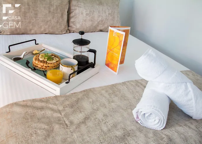 Casa Gem Acomodação com café da manhã  4*